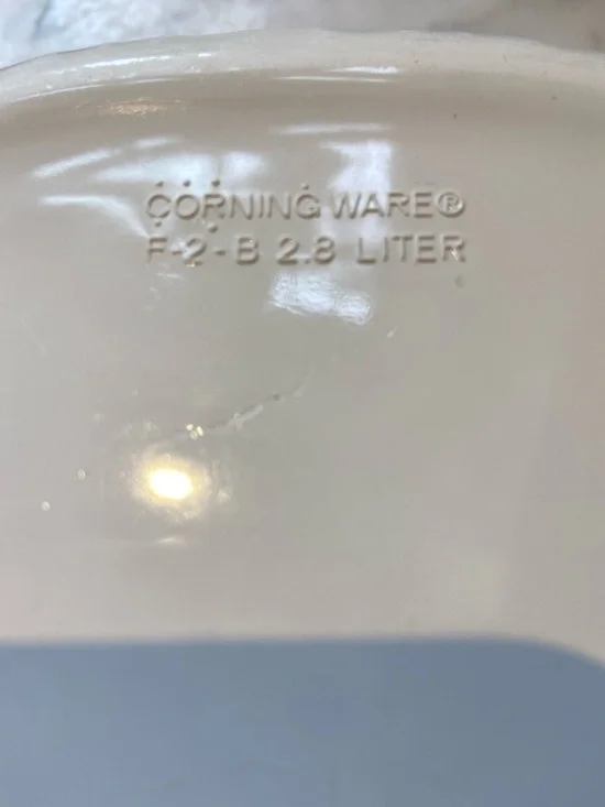 Corningware White Oval Baking Dish - Picture 3 of 7